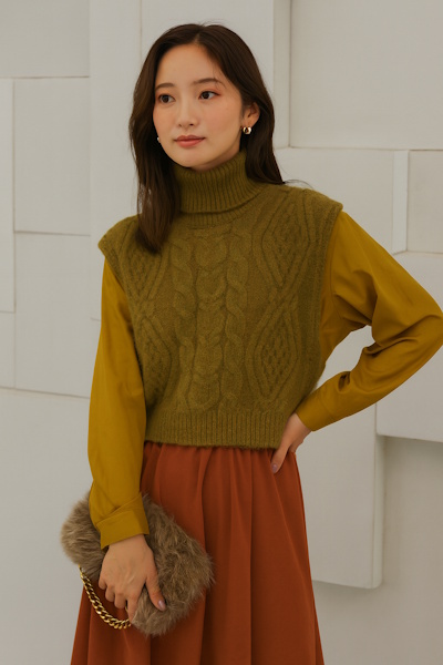 【2025年度版】11月の服装・30代40代大人女性の最適なファッションは？気温やおすすめコーデはこれ！